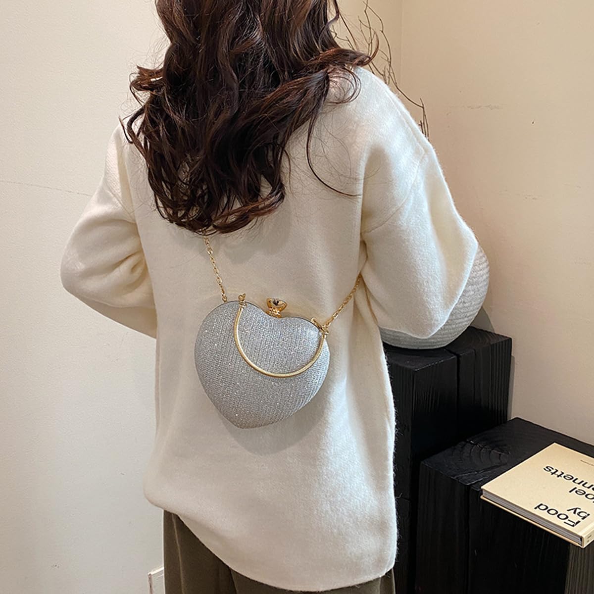 S.A.V.I Women’s Heart Shaped Silver Glitter Clutch Bag | Party & Wedding Evening Purse with Gold Handle, Chain Strap & Crystal Top Lock | Stylish Metallic Handbag for Brides & Special Events (Silver)