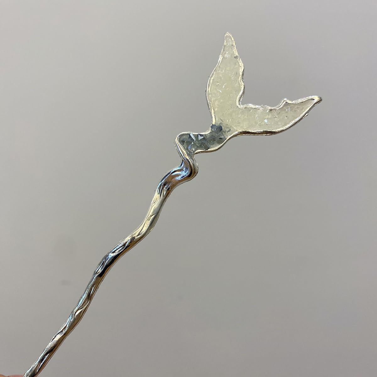 S.A.V.I Silver Mermaid Tail Hair Stick for Women & Girls | 16cm Metal Bun Pin Hair Accessory | Elegant Hair Stick for Stylish Bun, Party & Daily – Unique Mermaid Tail Design