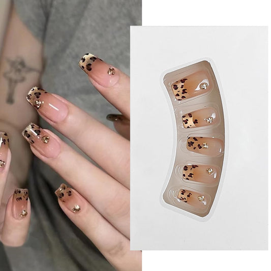 S.A.V.I 30 Pcs Nude Coffin Press-On Nails – Leopard Print & 3D Rhinestone Cat’s Eye Design – Medium Length – Reusable, Salon-Quality – Includes Glue & Adhesive Tabs