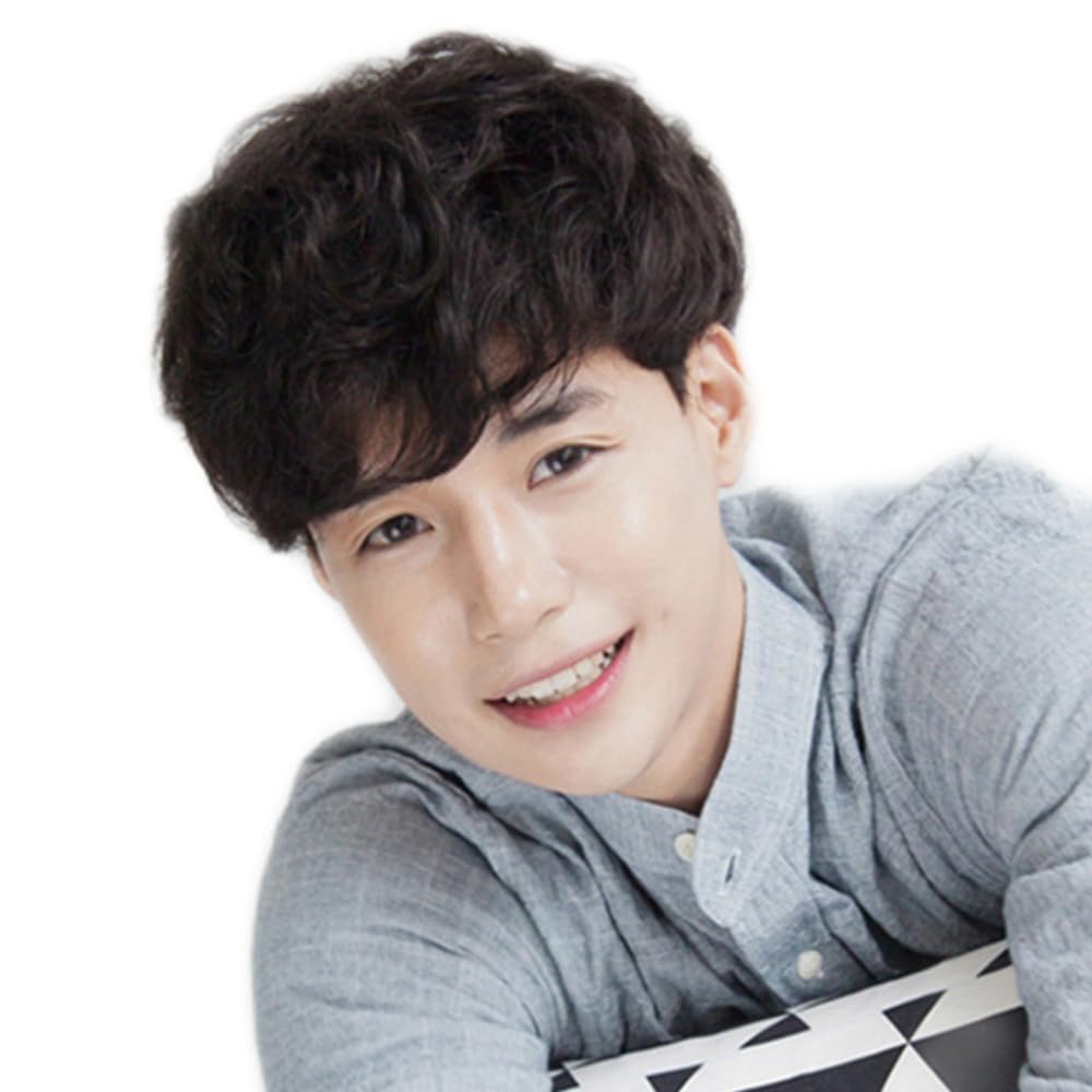 S.A.V.I Men’s Short Wig Black | Natural Looking Synthetic Hairpiece with Little Curl | Realistic Scalp Design, Breathable Adjustable Cap for Daily & Fashion Styling