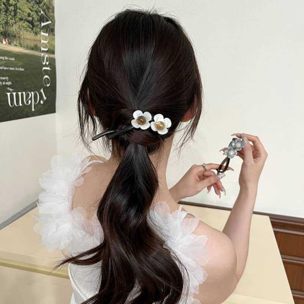 S.A.V.I 1Pc White Flower Hair Clutch Clip for Women & Girls | 11cm Strong Grip Hair Accessory for Bun & Updo | Elegant Floral Design for Daily, Party & Ethnic | Hair Claw Clip
