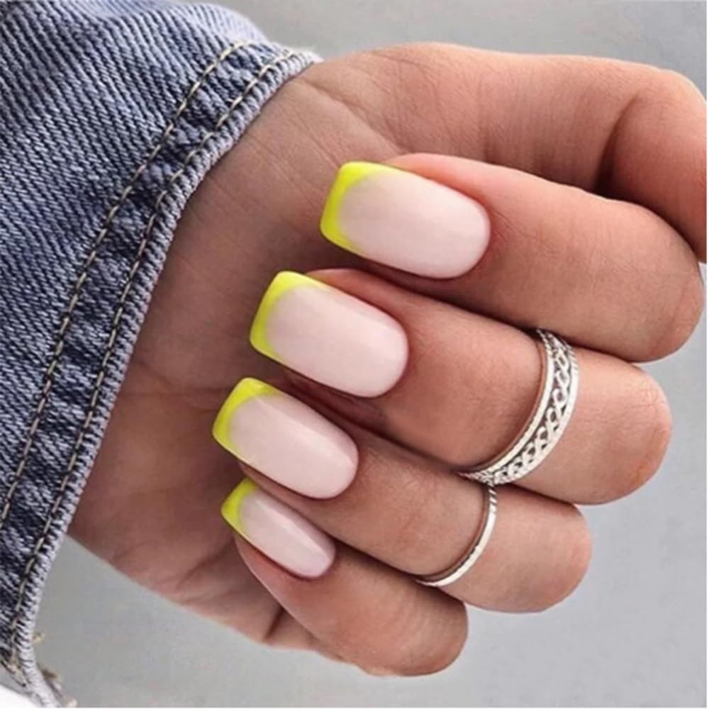 S.A.V.I 500 Pcs White Short Square Fake Nails Set | 10 Sizes Artificial Nail Tips | Natural Finish | ABS Material | Nail Art, DIY Extension, Salon & Home Use | Nail Decoration Kit for Women