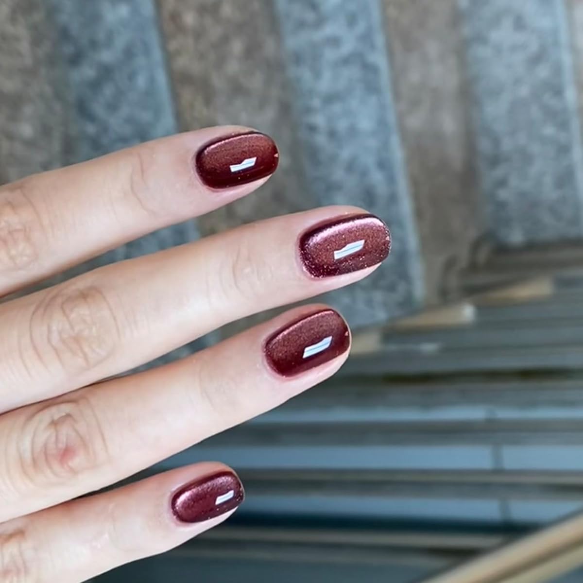 S.A.V.I 24 Pcs Short Natural Shape False Nails for Women | Maroon Cat’s Eye Glossy Press On Set with Glue & Adhesive Tabs | Reusable Artificial Tips, Easy Application & Removal