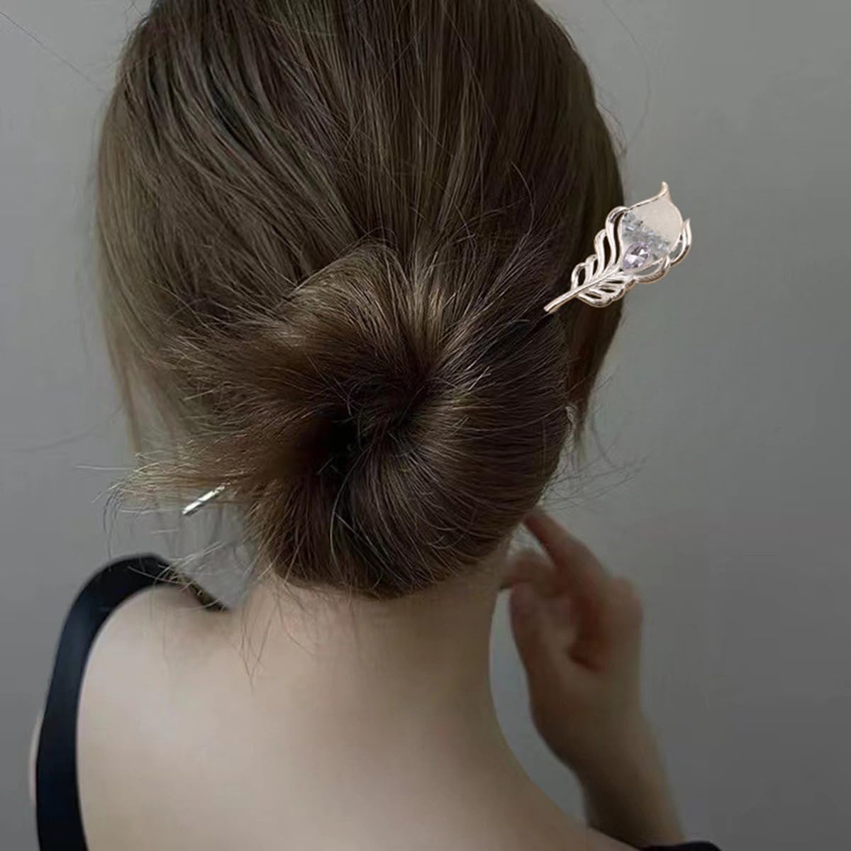 S.A.V.I Silver Peacock Feather Hair Stick for Women | Elegant 16cm Long Hair Pin with Crystal Detailing | Traditional Bun Holder & Party Hair Accessory (1 Pc, 2.7cm Width)