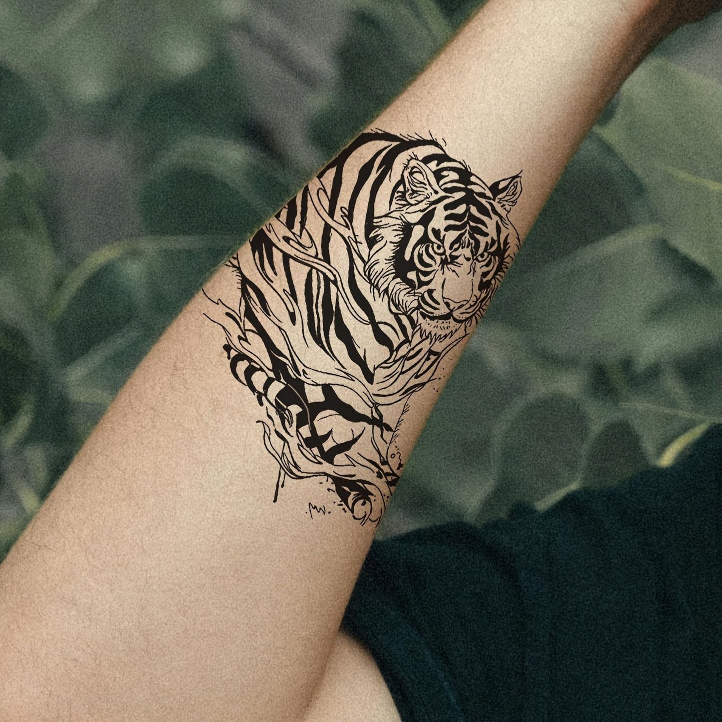 S.A.V.I 30 Pcs Black Temporary Tattoo Stickers for Men & Women – Waterproof, Safe, Non-Toxic Body Art, Realistic Animal & Skull Designs, 9.7x5.7 cm, Long Lasting Arm/Chest/Back Tattoos (10)